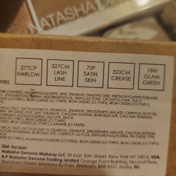 Natasha denona eyeshadow pallette - Picture 3 of 4